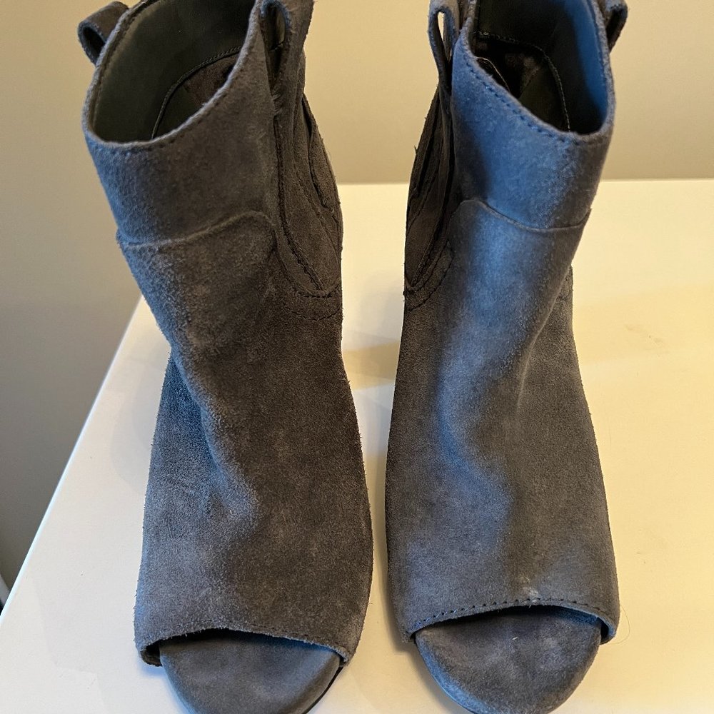 Vince Cumuto Ankle Boots - Women's Size 8